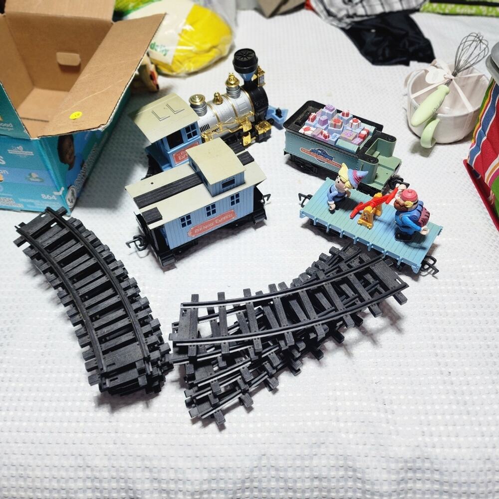 VINTAGE RUDOLPH THE RED NOSE REINDEER THE RED NOSE EXPRESS FULL SET but NO BOX